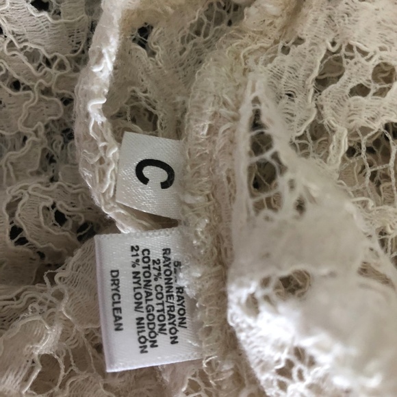 Ann Taylor Loft Size Medium Top Blouse Cream Lace - Picture 8 of 8